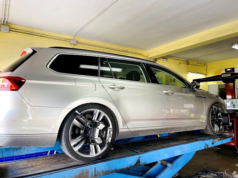 Imagen de Neumáticos y Talleres Morales Zaidín