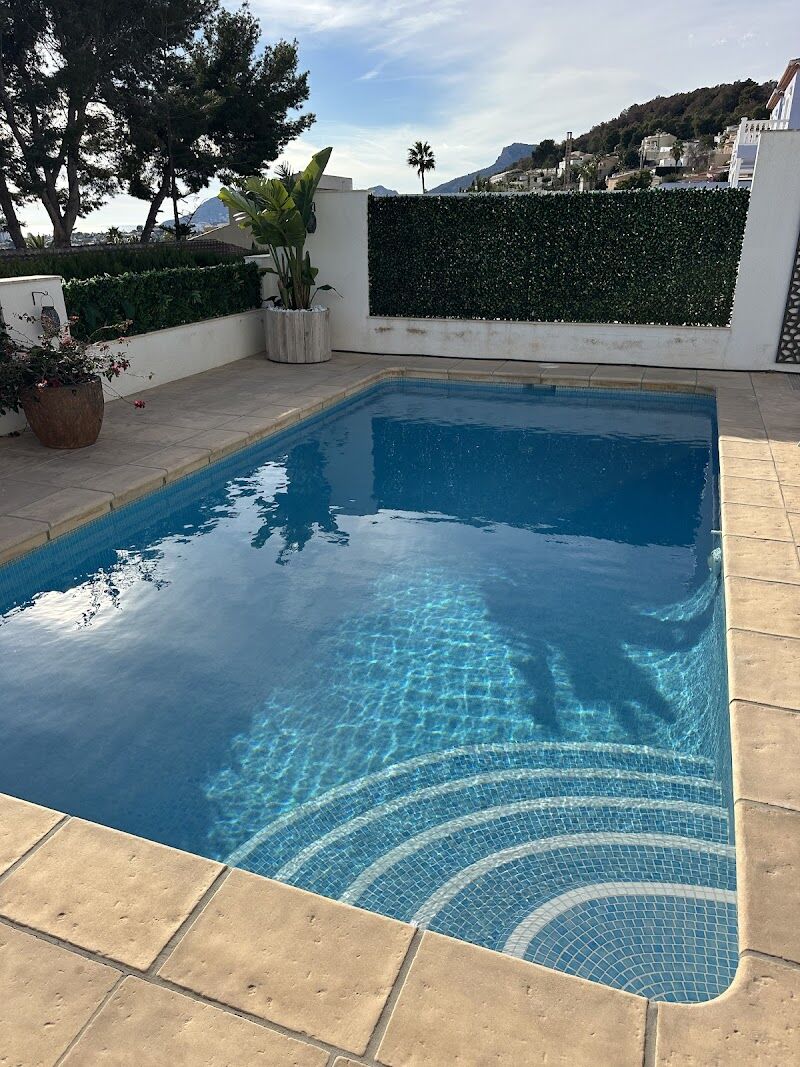 Imagen de Hirapool Construccion de Piscinas