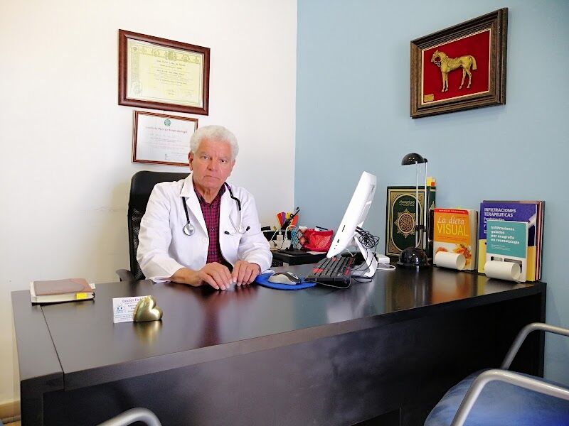 Imagen de Médico | Doctor Farid | Médico Internista | Ecografía Clínica | Dénia | Javea