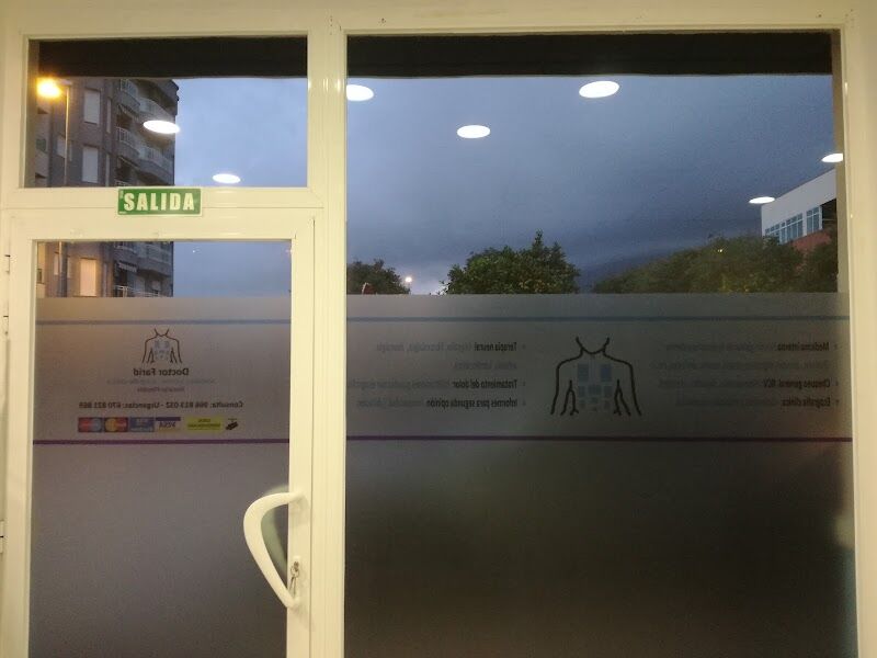 Imagen de Médico | Doctor Farid | Médico Internista | Ecografía Clínica | Dénia | Javea