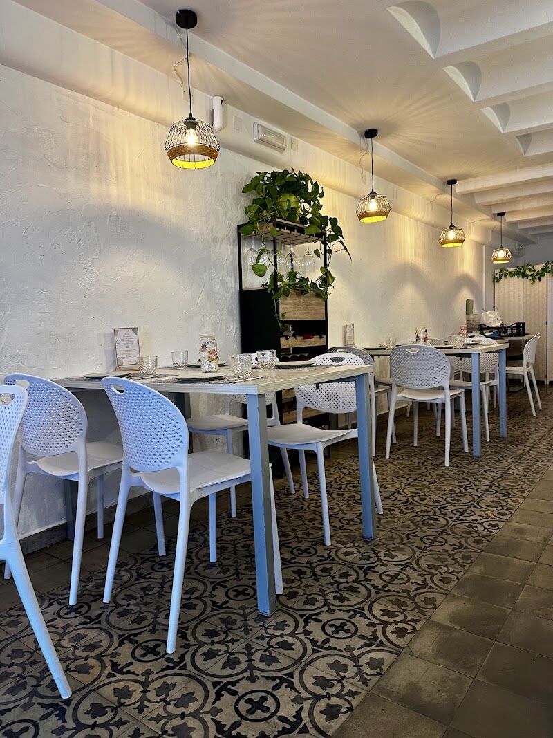 Imagen de Meraki Restaurante, Plaza del Convent 6 Denia España