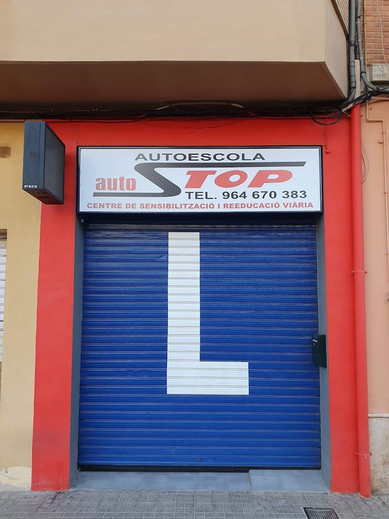 Imagen de Autostop, Autoescuela y Centro Pxp