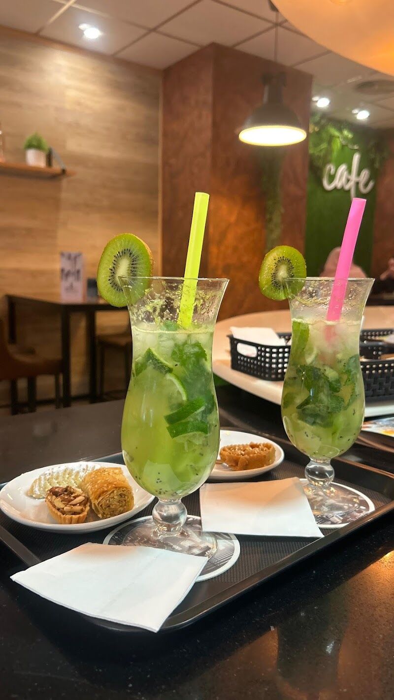 Imagen de Medina, Bocatería & Cafetería