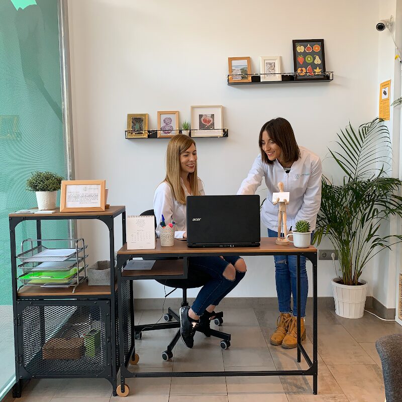 Imagen de Lucía Burguete Nutrición y Bienestar