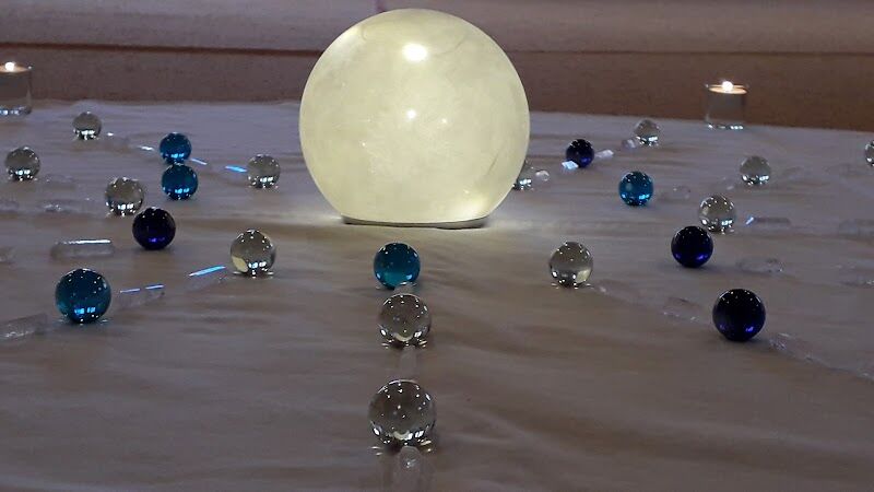 Imagen de Esencia – Centro de Yoga y Bienestar