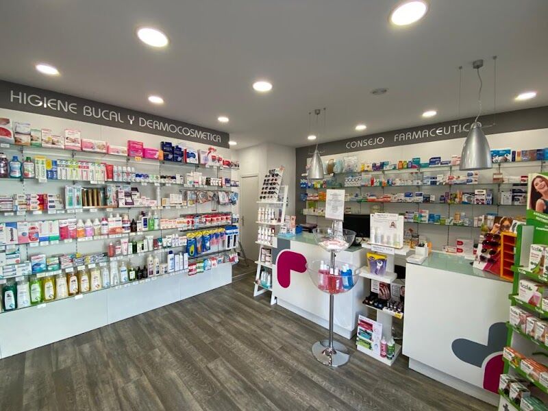 Imagen de negocio en Farmacia en Sot de Ferrer