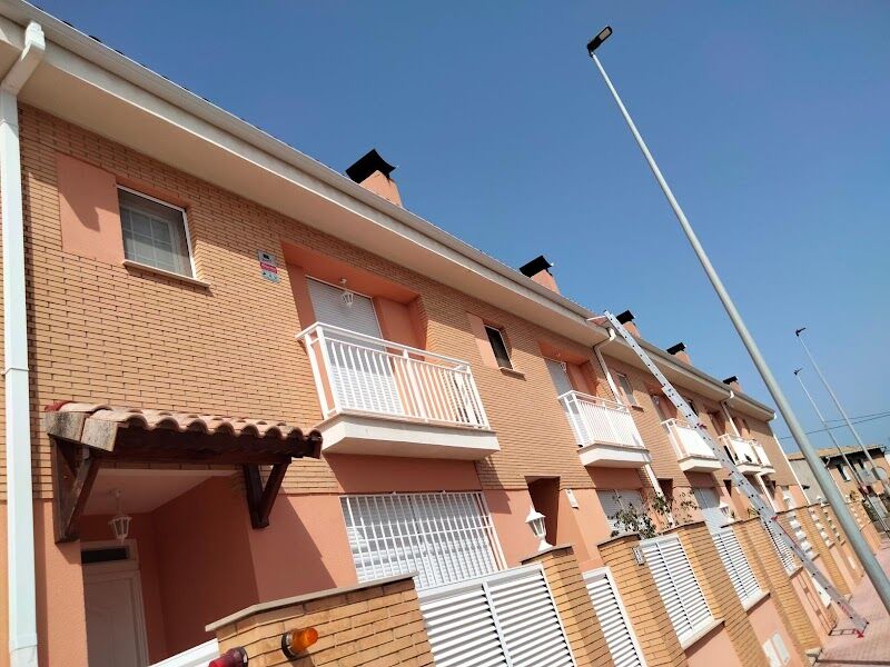 Imagen de Instalación de Canalones en Castellón – Canalones A.v.