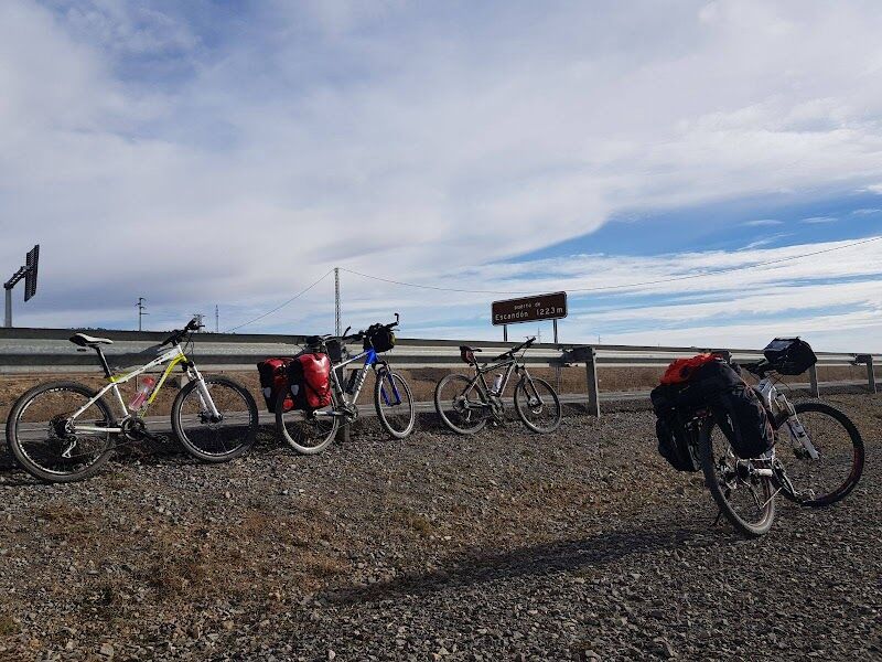 Imagen de Taxis Via Verde Ojos Negros