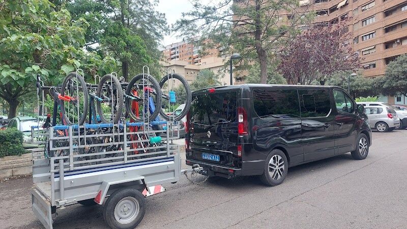 Imagen de Taxis Via Verde Ojos Negros