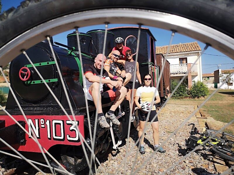 Imagen de Taxis Via Verde Ojos Negros