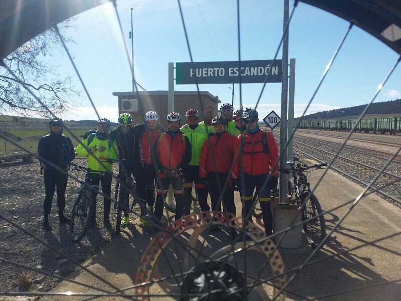 Imagen de Taxis Via Verde Ojos Negros