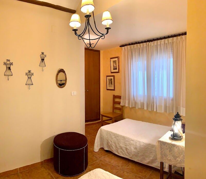 Imagen de negocio en Ocio, turismo y eventos en Castellnovo