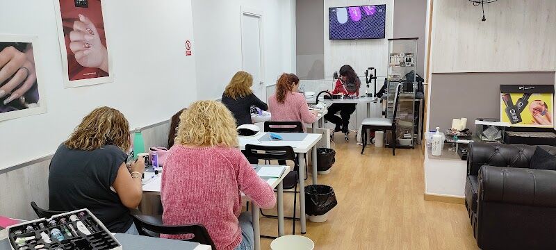 Imagen de negocio en Formación en estética en El Puig de Santa Maria