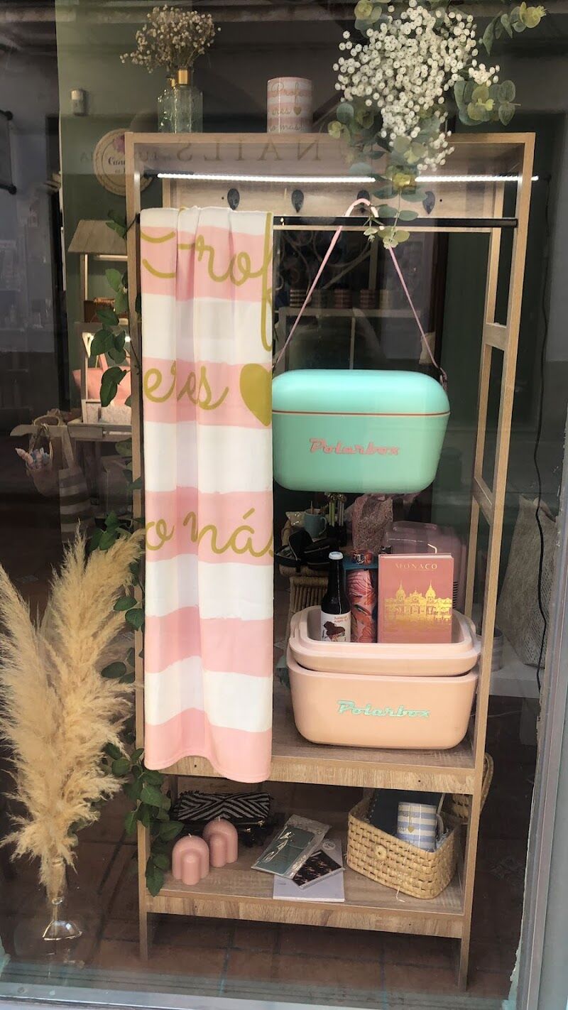 Imagen de Canella en Rama | Desayunos a Domicilio y Mesas Dulces