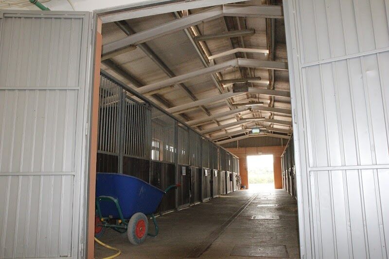 Imagen de Granja Docente y de Investigación Veterinaria Ceu Uch