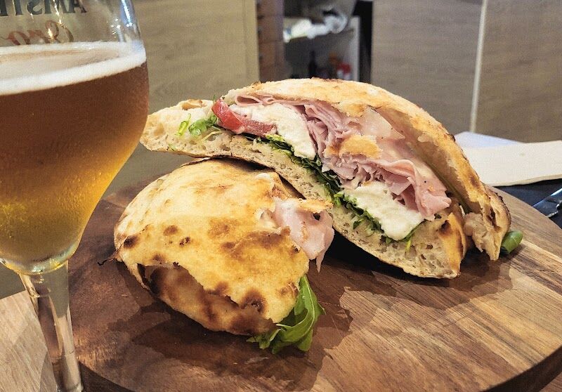Imagen de negocio en Pizzería en El Puig de Santa Maria