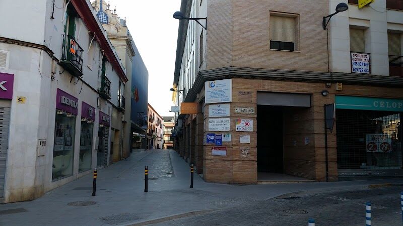 Imagen de Encarna Varela Abogada Divorcios Herencias Familia Dos Hermanas