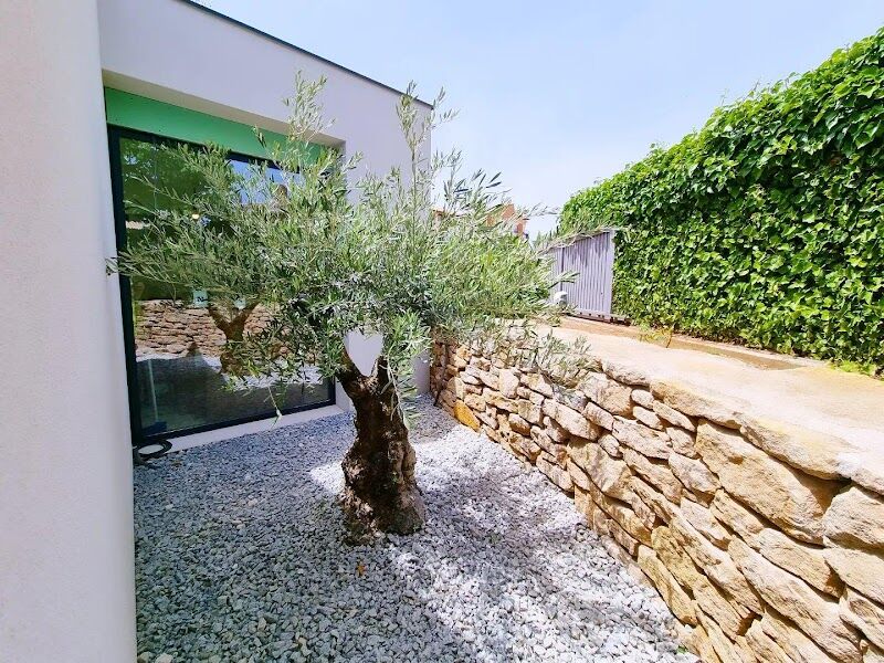 Imagen de negocio en Jardinería y exterior en Dos Hermanas