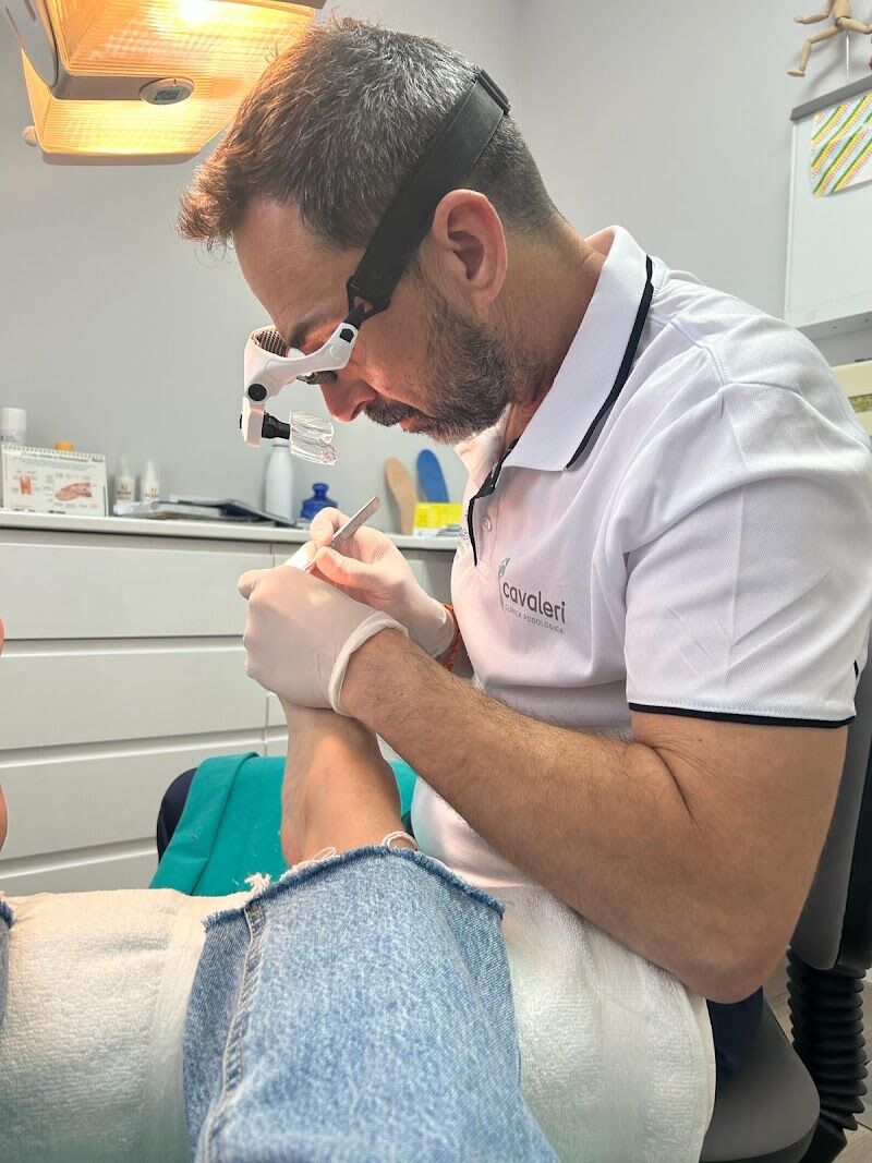 Imagen de Clínica del Pie Cavaleri I Podólogos en Mairena del Aljarafe I Podología Deportiva