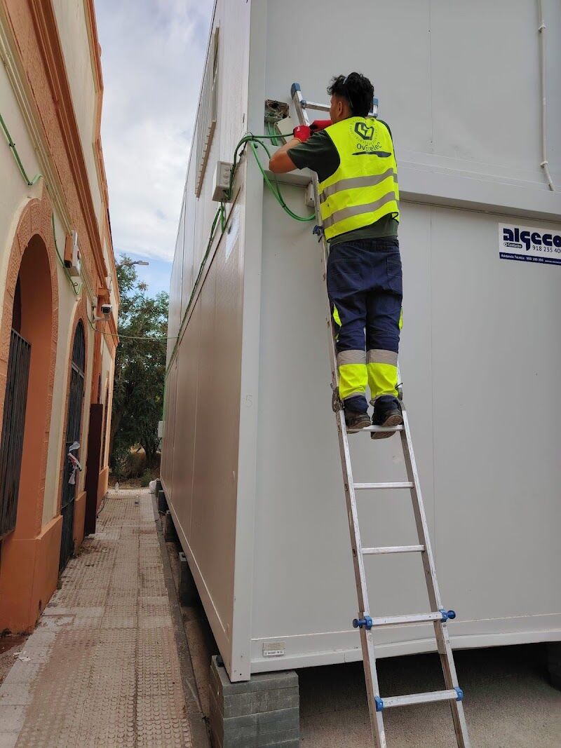 Imagen de Instalaciones Electricas y Automaticas Overelec