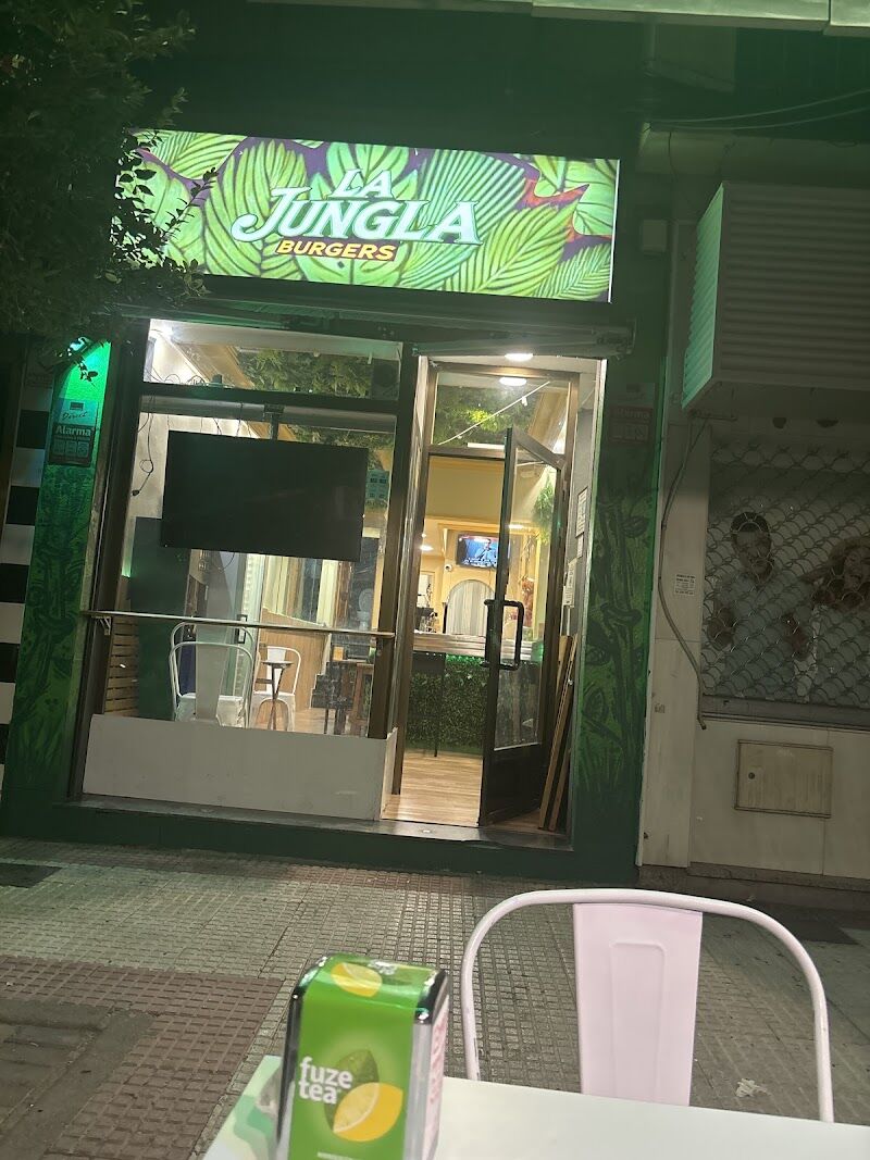 Imagen de La Jungla Burgers