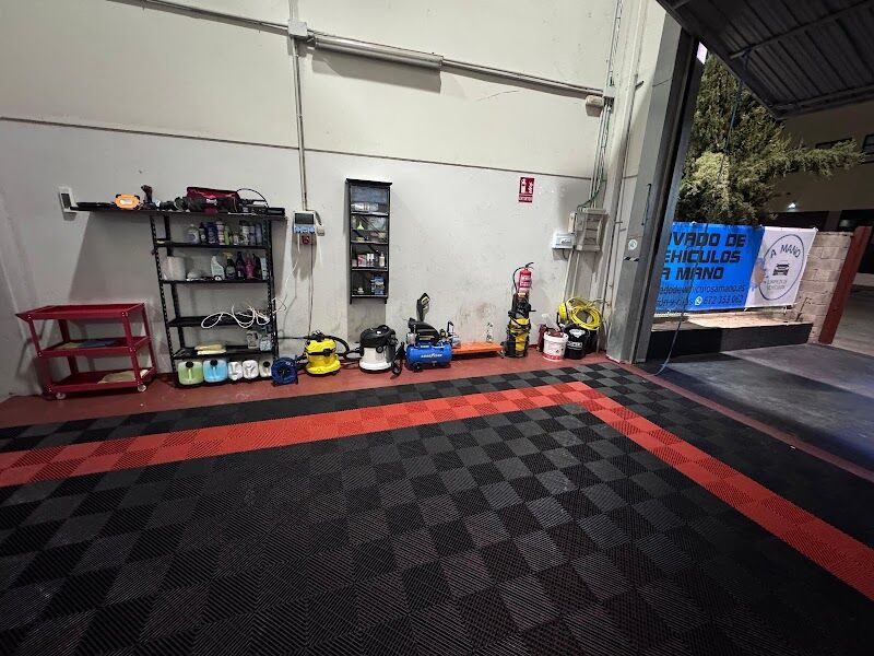 Imagen de A Mano | Lavado de Vehículos