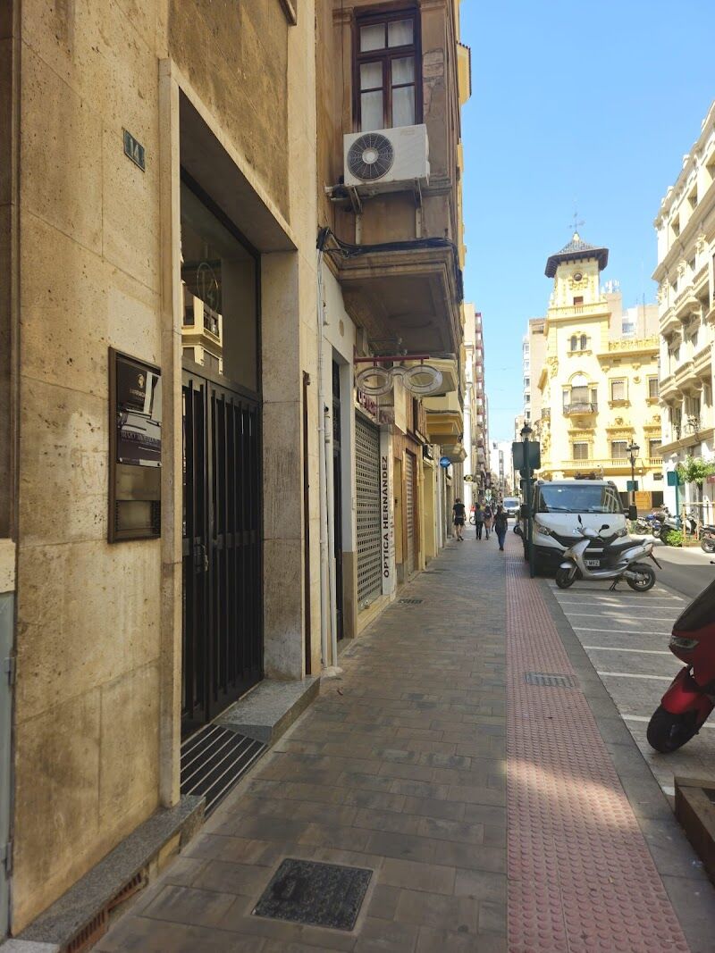 Imagen de Clara Gozalbo – Abogada