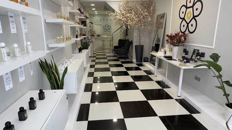 Imagen de negocio en Perfumería en Vila-real