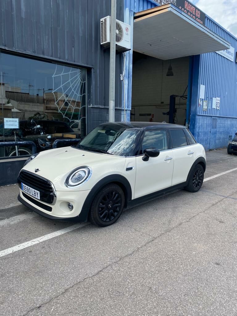 Imagen de Car Crash Chapa y Pintura