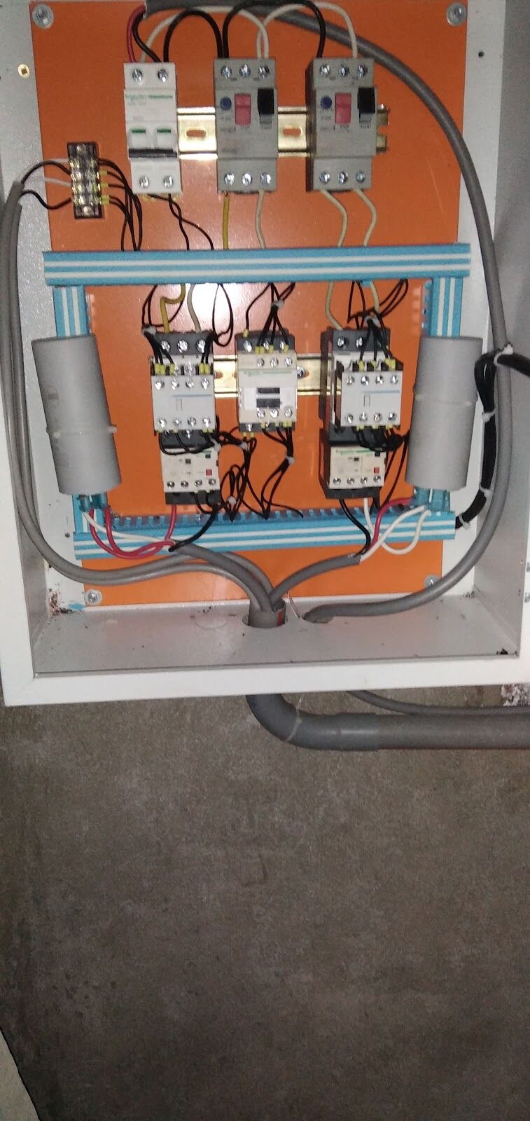 Imagen de negocio en Servicios de electricidad en Castellón de la Plana