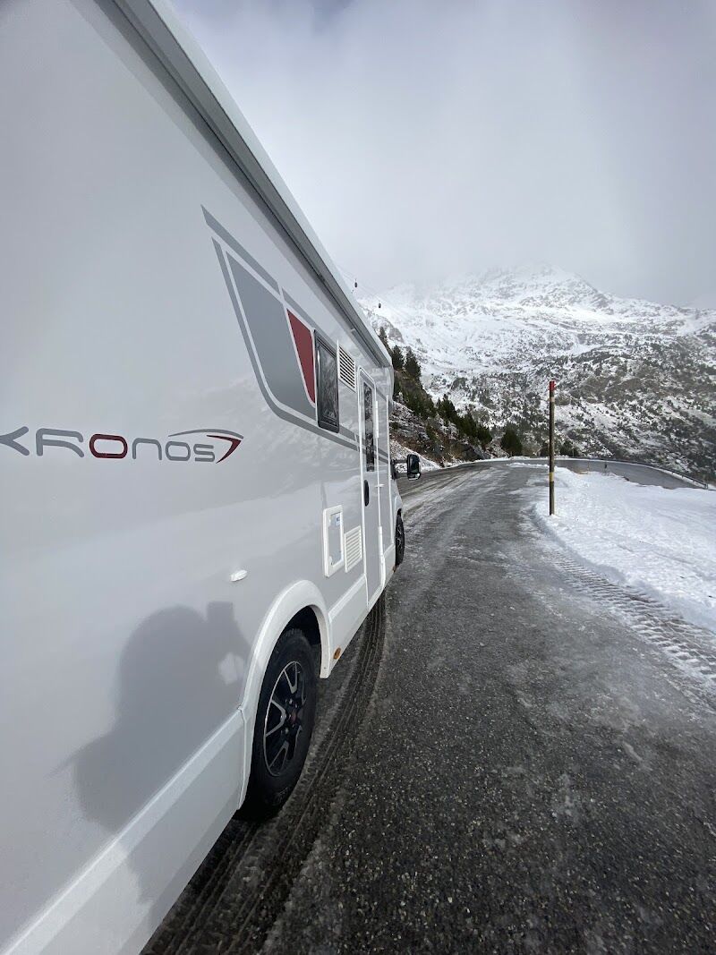 Imagen de El Globo – Venta y Alquiler de Autocaravanas y Campers en Lleida