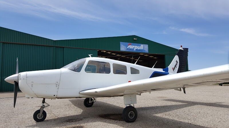 Imagen de Airpull Aviation Academy – Escuela de Pilotos – Valencia
