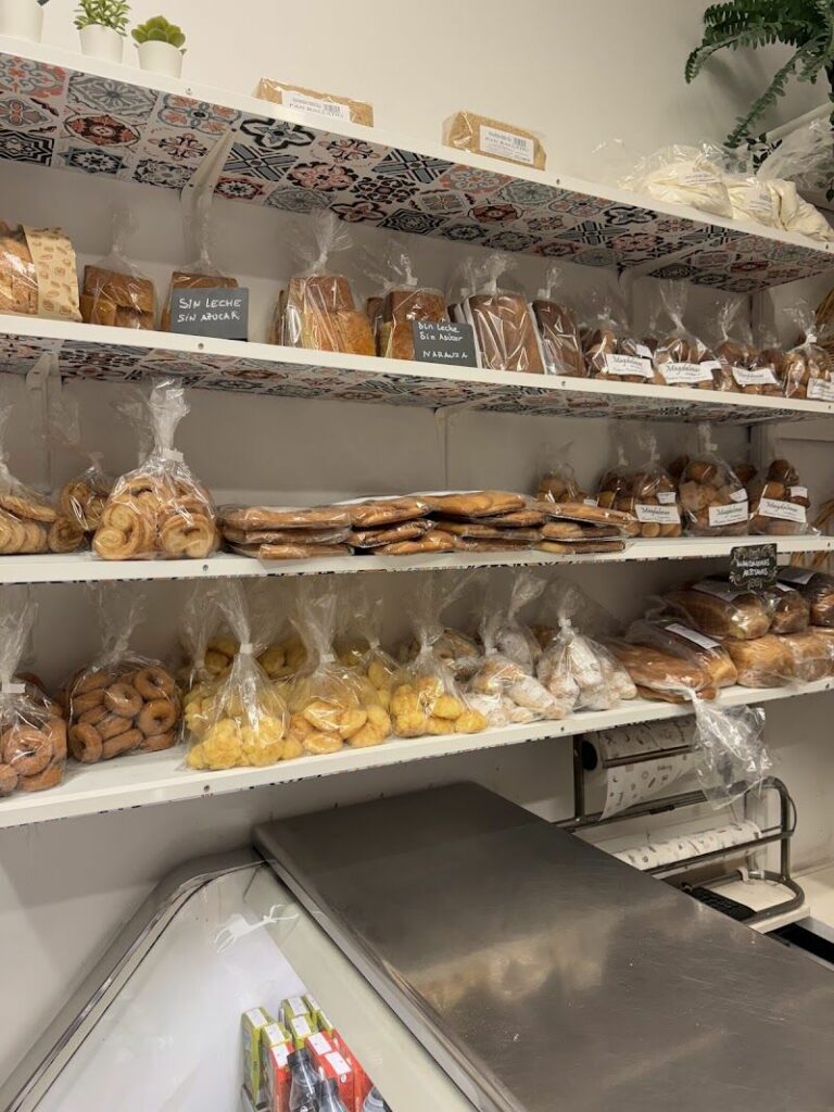 Imagen de Panadería Cerezuela – 2 (panes Ecológicos y sin Gluten)