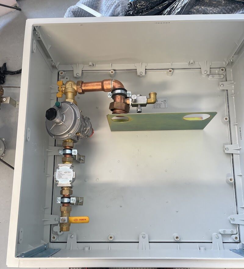 Imagen de Tentagas Autorizada Naturgy de Instalación y Contratación de Gas Sl y Montajes Calentadores de Gas en Málaga