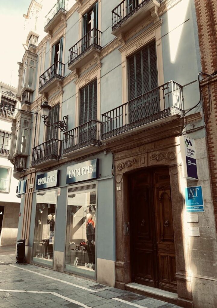 Imagen de Dr. Francisco Javier León Díaz, Cirujano General