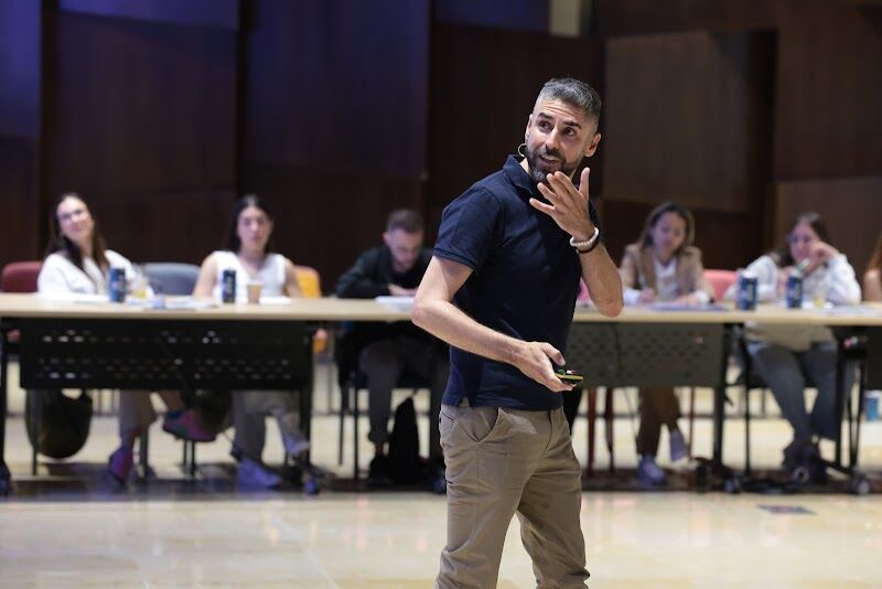 Imagen de Coach en Comunicación y Oratoria Ale Sandino
