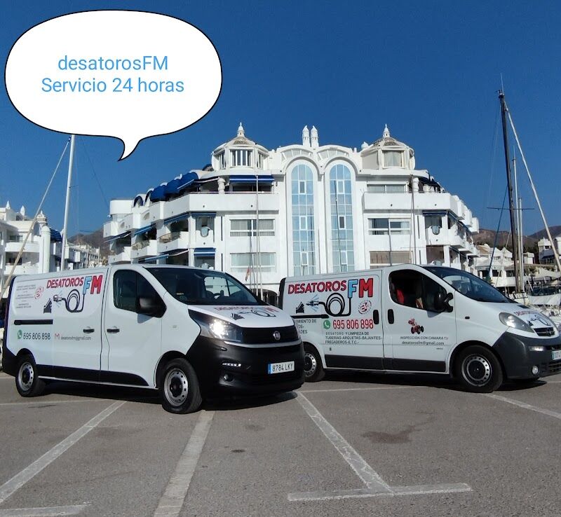 Imagen de Desatoros Fm