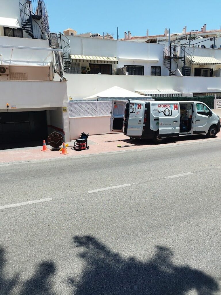 Imagen de Desatoros Fm