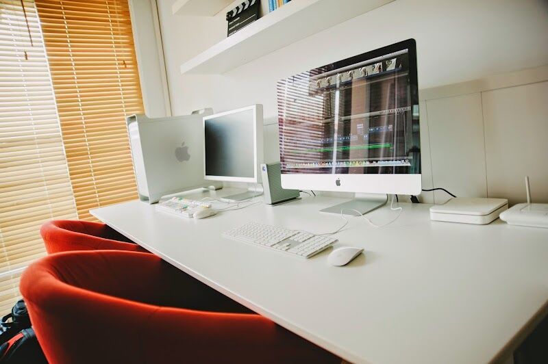 Imagen de Cuatrolados, Productora Audiovisual en Málaga, Especializada en Video Marketing