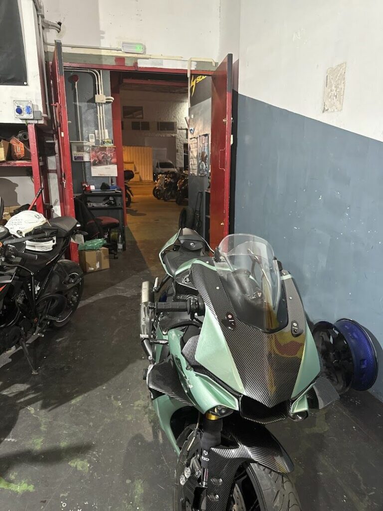 Imagen de Motorcycle Repair Service