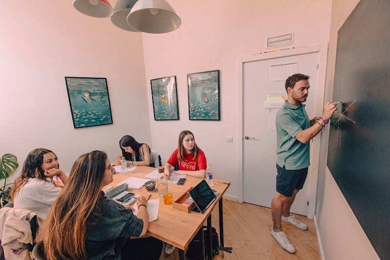 Imagen de Escuela Atlántida – Academia de Apoyo Majadahonda