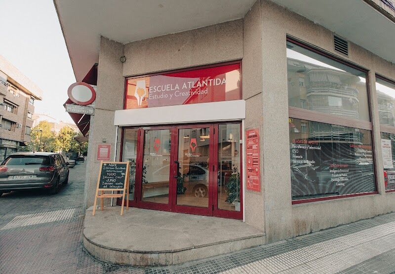 Imagen de Escuela Atlántida – Academia de Apoyo Majadahonda