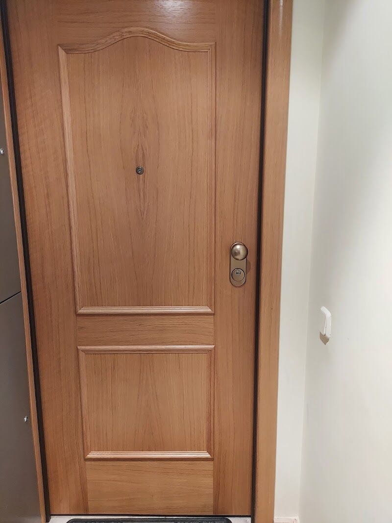 Imagen de Carpintero Lopez Osma