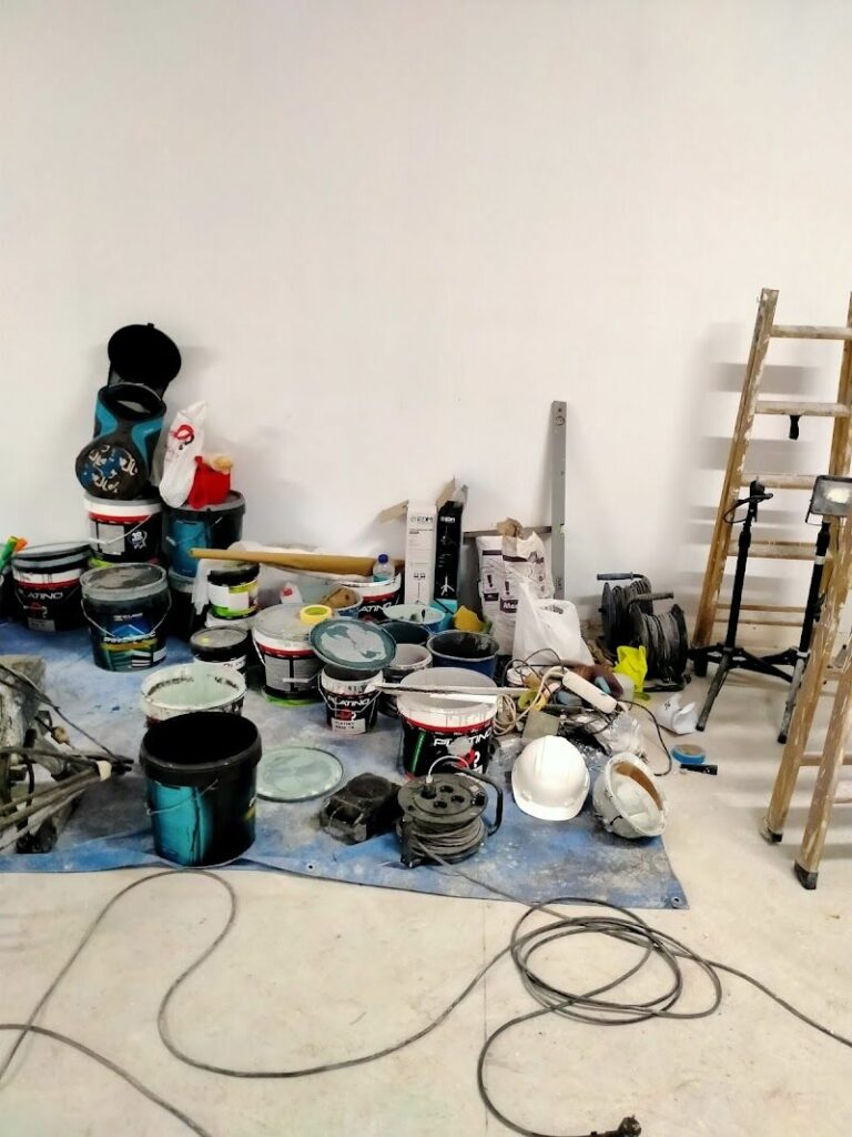 Imagen de Pinturas y Manitas ( Pintura y Multiservicios )