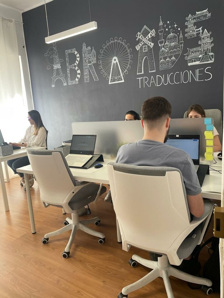 Imagen de Traducciones Abroad – Agencia de Traducción Málaga
