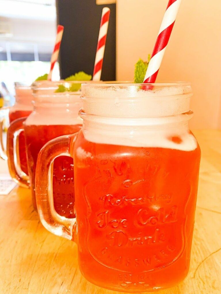 Imagen de Mola Cafe Cocktails & Food