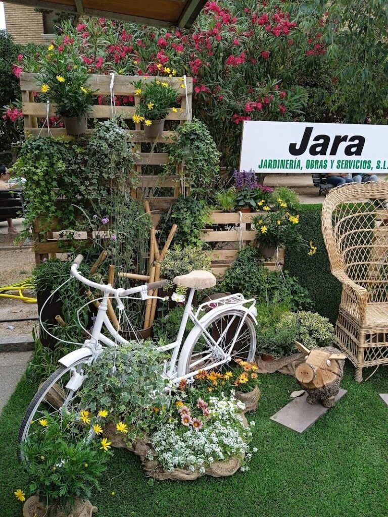 Imagen de Jara Jardinería | Diseño, Instalación y Mantenimiento de Jardines en Zaragoza