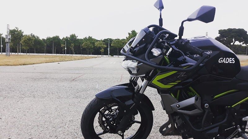 Imagen de Autoescuela Gades