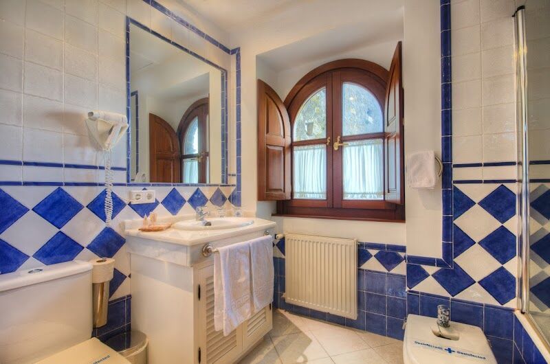 Imagen de negocio en Hotel en Castillo de Castellar