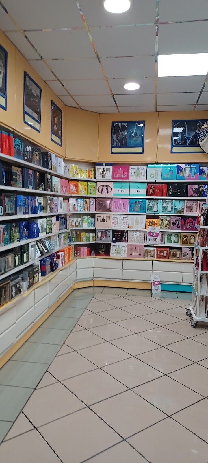 Imagen de negocio en Perfumería en Provincia de Cádiz